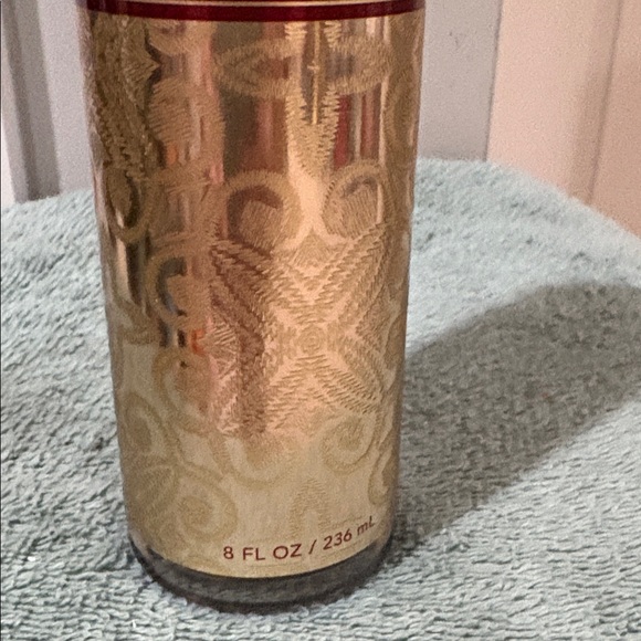 Bath & Body Works Luminous Mist - Red and Gold - Picture 6 of 6